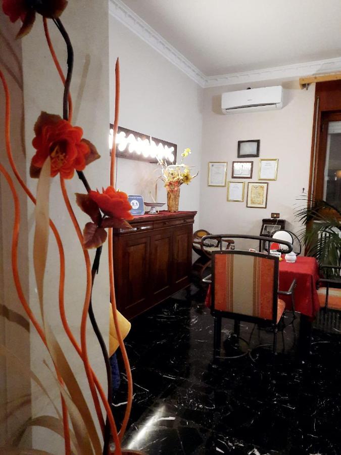 B&B Coste Del Salento San Pietro Vernotico Buitenkant foto